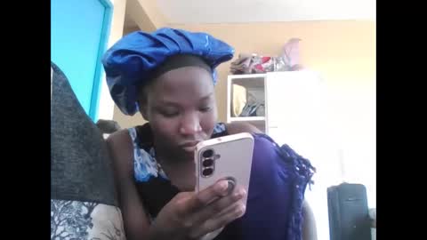 olwami4 online show from April 28, 2026, 9:36 am