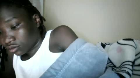 Snapshot of olwami4 chatting on June 15, 2026, 12:24 am olwami4 online show from June 15, 2026, 12:24 am