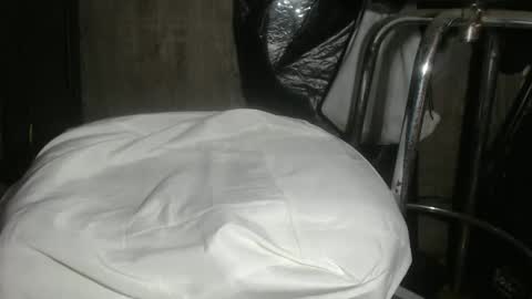 Snapshot of oly10022020 chatting on March 13, 2026, 11:50 am OlySantos online show from March 13, 2026, 11:50 am