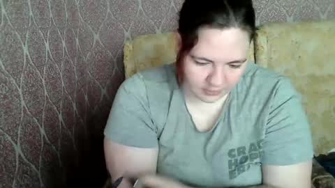 Snapshot of olyaandnetty chatting on June 12, 2026, 4:44 am OlyaAndNetty online show from June 12, 2026, 4:44 am