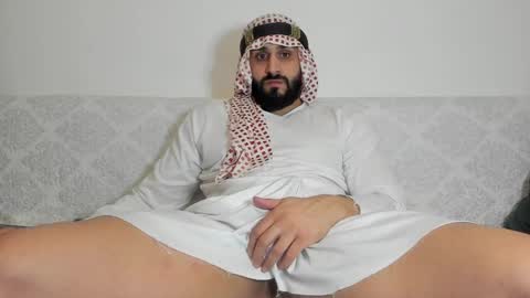 Snapshot of omar_xoxo chatting on December 30, 2024, 9:50 pm Omar online show from December 30, 2024, 9:50 pm