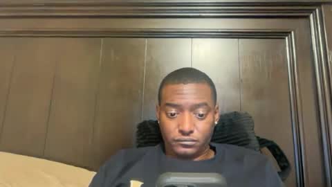 Snapshot of omarjones2009 chatting on July 1, 2026, 6:29 pm Jay online show from July 1, 2026, 6:29 pm