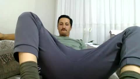 Snapshot of omercock1 chatting on June 9, 2026, 8:20 pm omy pm me online show from June 9, 2026, 8:20 pm