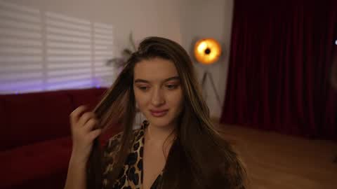    or    online show from February 19, 2025, 7:48 pm