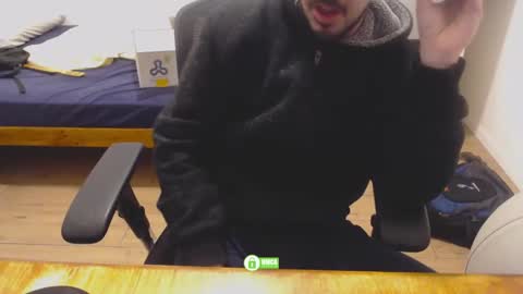 Snapshot of omisoluckyguy chatting on February 9, 2025, 6:47 pm lucky guy online show from February 9, 2025, 6:47 pm