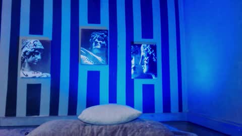 onaloon online show from March 11, 2026, 2:28 am