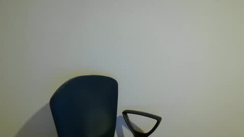 Somewhere over the rainbow online show from February 3, 2025, 9:29 pm