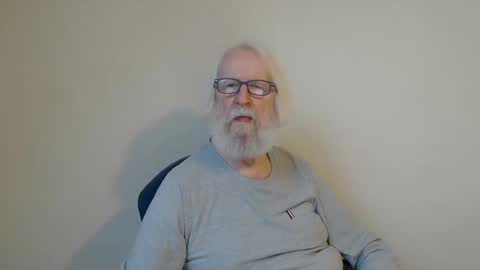 Somewhere over the rainbow online show from February 14, 2025, 7:28 am