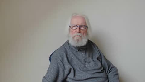 Somewhere over the rainbow online show from February 23, 2025, 2:25 pm