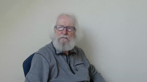 Somewhere over the rainbow online show from March 6, 2025, 7:47 am