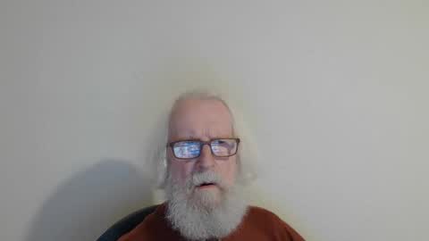 Somewhere over the rainbow online show from October 9, 2025, 8:40 pm