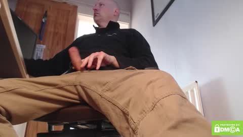 one balled wonder online show from March 10, 2026, 7:24 am