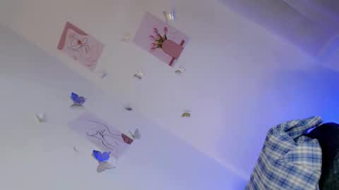 Snapshot of one_sweet_day18 chatting on May 16, 2026, 4:09 am jessy online show from May 16, 2026, 4:09 am