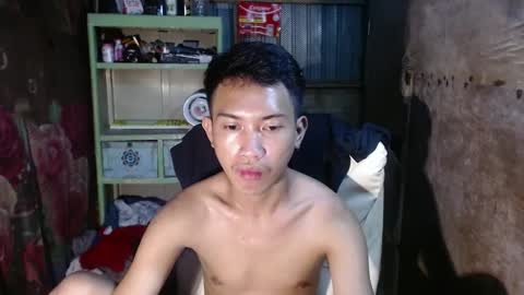 Snapshot of onebigloadxxx chatting on January 22, 2025, 7:13 pm Wyn Will serve you and be your slave online show from January 22, 2025, 7:13 pm