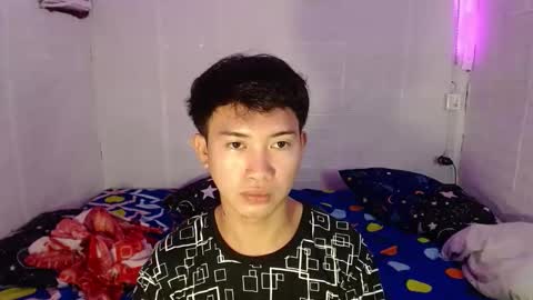 Snapshot of onebigloadxxx chatting on October 3, 2025, 4:20 am Wyn Will serve you and be your slave online show from October 3, 2025, 4:20 am