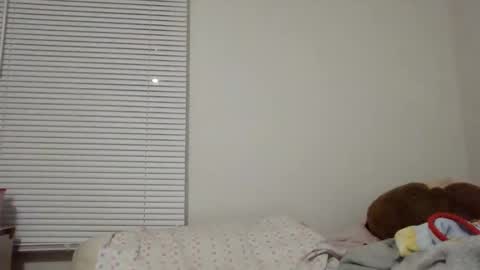 Pixie online show from February 7, 2025, 5:52 am