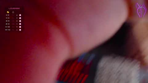 Snapshot of onehotbigass chatting on February 27, 2025, 5:24 am ONLINE online show from February 27, 2025, 5:24 am