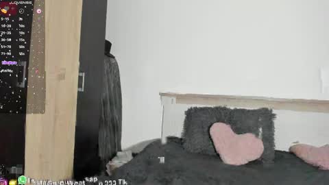 Snapshot of onehotblondee chatting on March 22, 2026, 7:34 am woman from your dream online show from March 22, 2026, 7:34 am