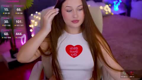 L A Y A online show from October 10, 2025, 1:43 pm