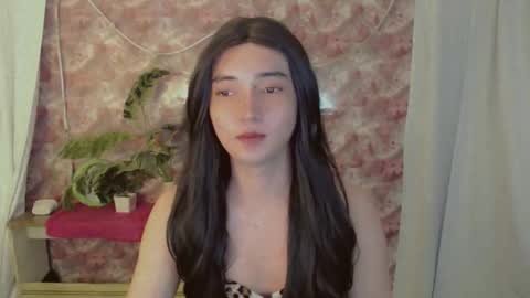 Snapshot of onelesslonelygirl69 chatting on May 28, 2026, 6:38 pm KLIER online show from May 28, 2026, 6:38 pm