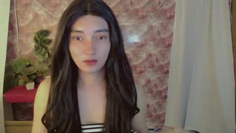 Snapshot of onelesslonelygirl69 chatting on June 5, 2026, 7:08 pm KLIER online show from June 5, 2026, 7:08 pm