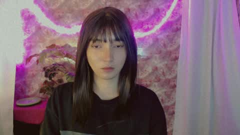 Snapshot of onelesslonelygirl69 chatting on June 18, 2026, 5:06 pm KLIER online show from June 18, 2026, 5:06 pm