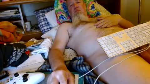 Snapshot of onemattu chatting on February 25, 2025, 6:36 am Mattu online show from February 25, 2025, 6:36 am