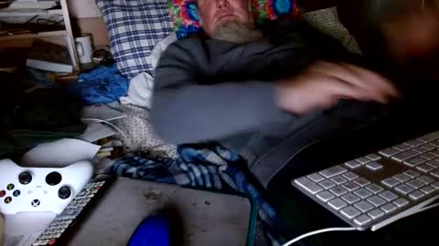 Snapshot of onemattu chatting on March 10, 2025, 6:27 am Mattu online show from March 10, 2025, 6:27 am