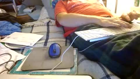 Snapshot of onemattu chatting on October 21, 2025, 4:13 am Mattu online show from October 21, 2025, 4:13 am