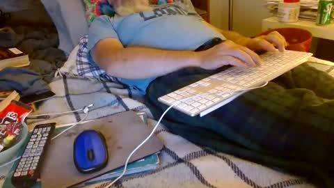 Snapshot of onemattu chatting on October 30, 2025, 4:58 am Mattu online show from October 30, 2025, 4:58 am