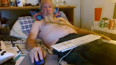 Snapshot of onemattu chatting on November 8, 2025, 6:02 am Mattu online show from November 8, 2025, 6:02 am