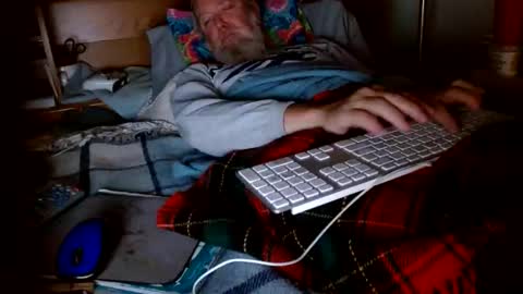 Snapshot of onemattu chatting on November 24, 2025, 8:03 am Mattu online show from November 24, 2025, 8:03 am