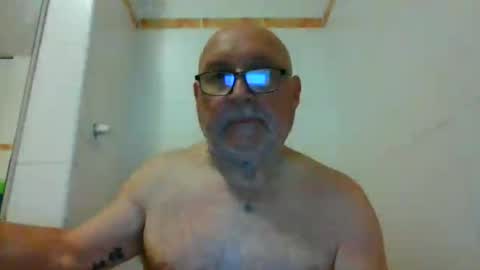 Snapshot of onemoretimebis chatting on June 18, 2026, 5:08 am Onemoretimebis online show from June 18, 2026, 5:08 am