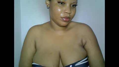 oneofdbestchubbygaloncb online show from May 10, 2026, 2:22 pm