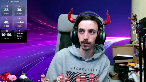 Snapshot of oni_hoshi chatting on November 7, 2025, 6:19 pm Oni hoshi online show from November 7, 2025, 6:19 pm