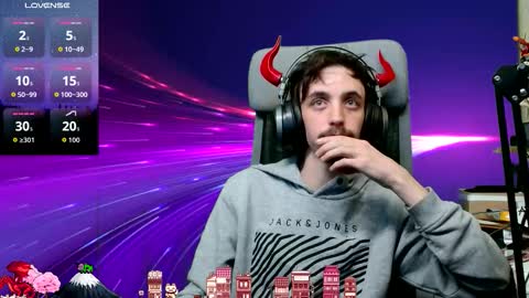 Snapshot of oni_hoshi chatting on November 26, 2025, 6:53 pm Oni hoshi online show from November 26, 2025, 6:53 pm