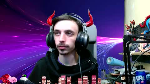 Snapshot of oni_hoshi chatting on December 14, 2025, 7:07 pm Oni hoshi online show from December 14, 2025, 7:07 pm