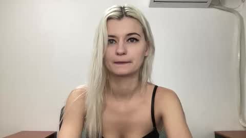 Onika online show from January 11, 2026, 12:15 am