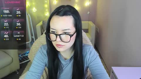 Mina online show from March 10, 2026, 9:20 pm