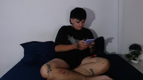 Snapshot of onixandghosty chatting on May 16, 2026, 7:12 pm onixandghosty online show from May 16, 2026, 7:12 pm