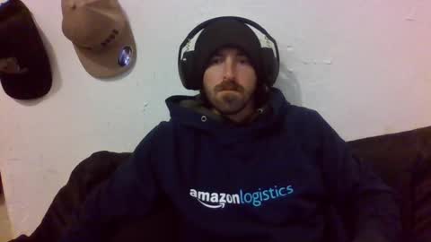 Snapshot of oniyoshiken chatting on October 6, 2025, 6:49 pm oniyoshiken online show from October 6, 2025, 6:49 pm