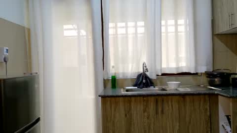 Bestie online show from December 6, 2024, 8:15 am