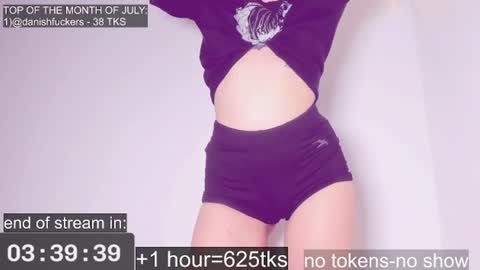 Snapshot of only_sarah1 chatting on July 6, 2026, 8:00 pm only_sarah1 online show from July 6, 2026, 8:00 pm