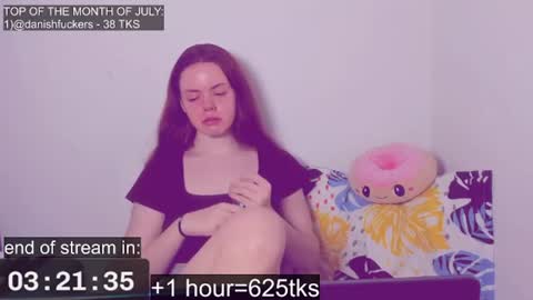 Snapshot of only_sarah1 chatting on July 8, 2026, 10:25 pm only_sarah1 online show from July 8, 2026, 10:25 pm