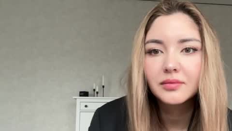 only_this online show from April 23, 2026, 9:08 am