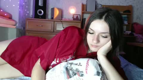 Amalia online show from March 8, 2025, 8:25 pm