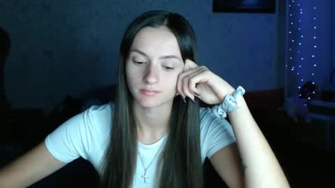 Amalia online show from September 24, 2025, 6:00 pm