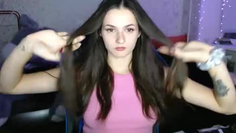 Amalia online show from October 28, 2025, 6:21 pm