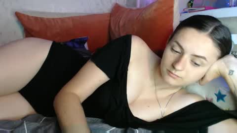 Snapshot of only_ubutterfly chatting on May 31, 2026, 6:09 pm Amalia online show from May 31, 2026, 6:09 pm