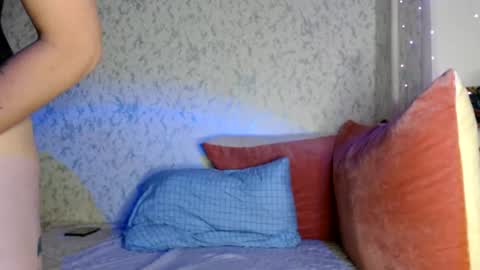 Amalia online show from June 22, 2026, 6:38 pm